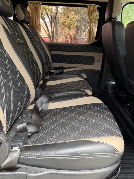 Продам Opel Vivaro 2015