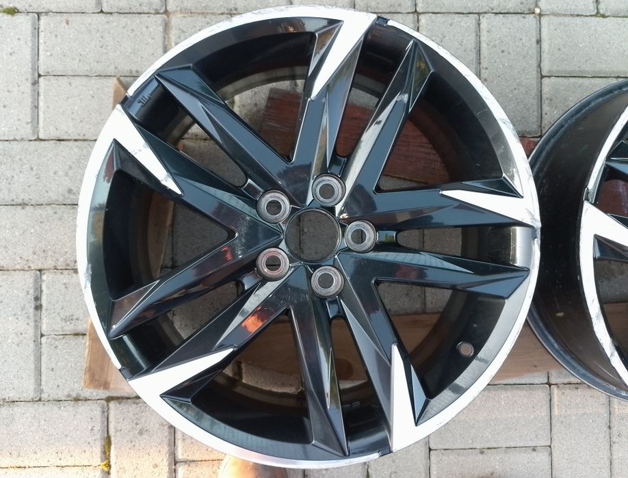2x Alufelgi Toyota C-HR GR SPORT 19” 7.5J ET50