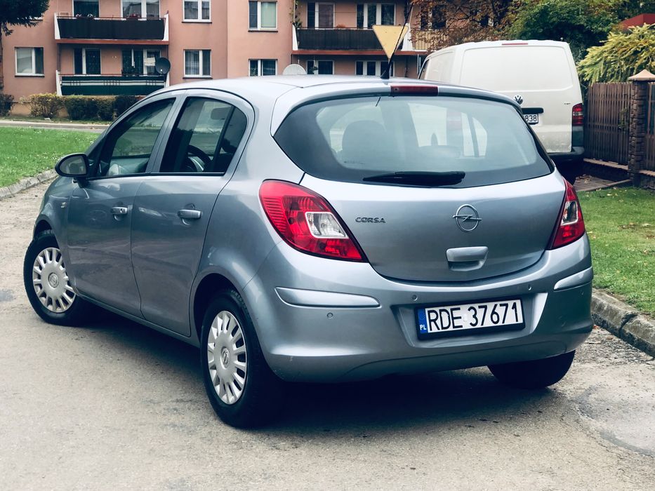 Opel Corsa-D / 1.2 / AUTOMATIC / 5-drzwi /