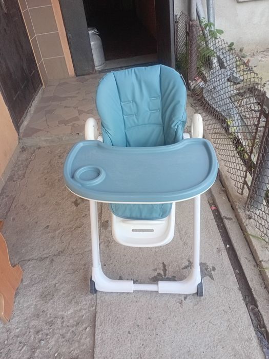 Продам годувальний столик