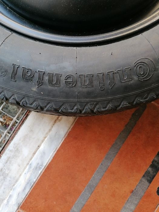 Pneu suplente Continental T 125 /90 /R 15