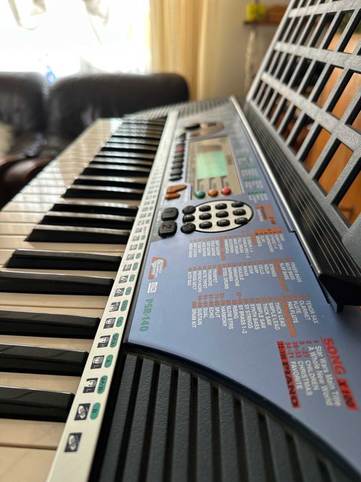 Keyboard Yamaha PSR-140
