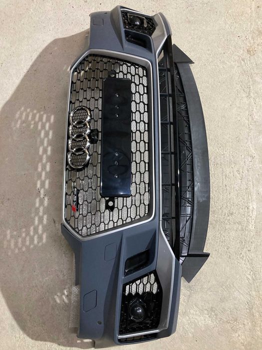 Передний бампер на Audi A4 B9 2015-2019год. (в стиле RS4 Под радары)V4