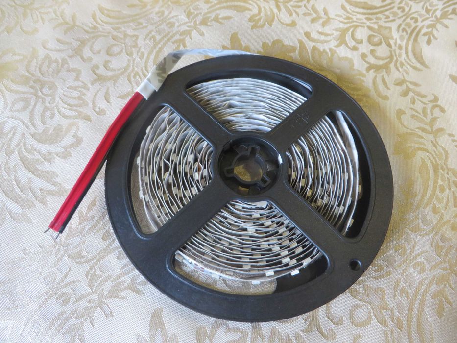 Fita LED tipo 3528 NWP cor vermelha - NOVA