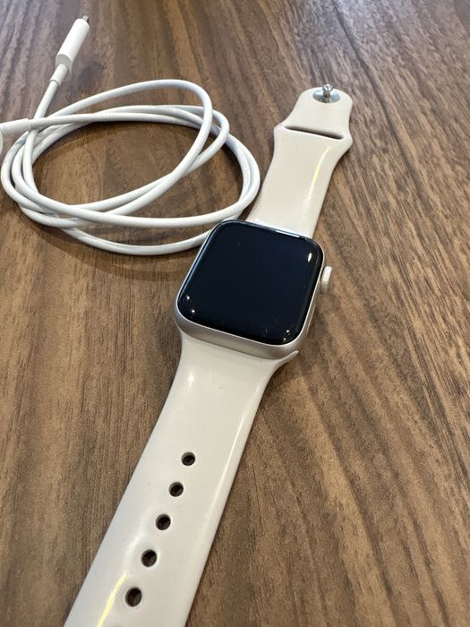 Apple Watch SE 2nd gen (2022)