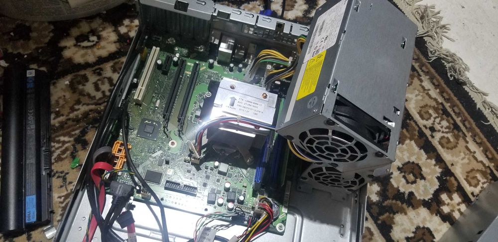 Блок живлення  Fujitsu Esprimo E900 і подобні