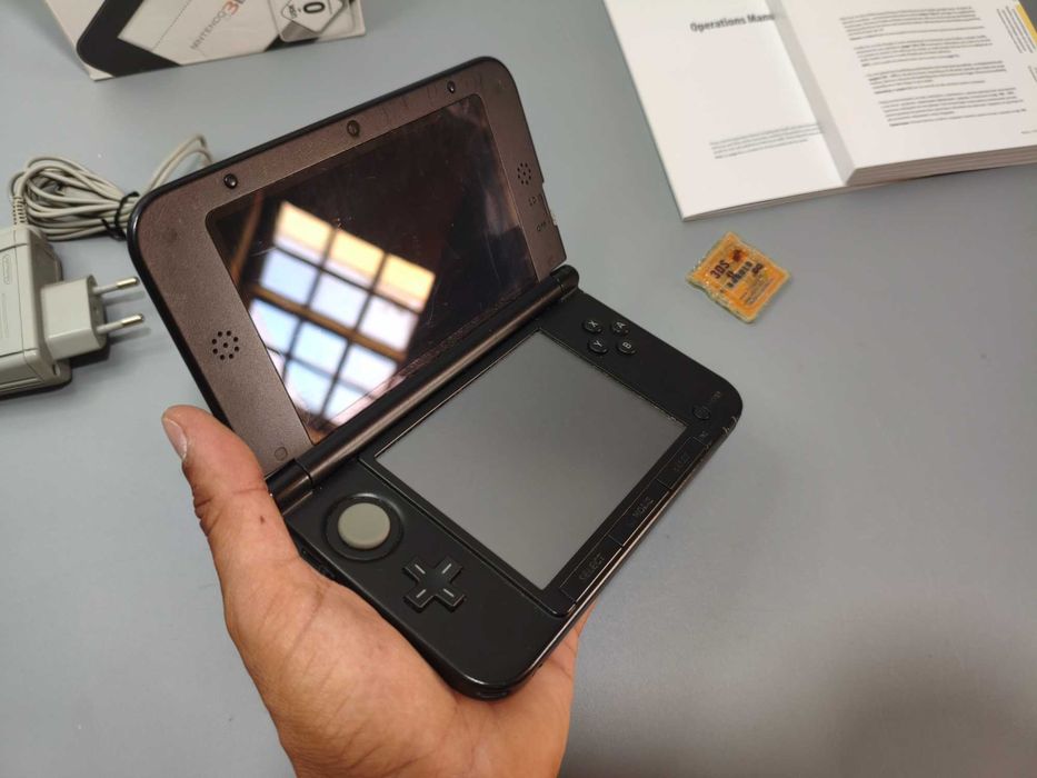 Nintendo 3DS XL