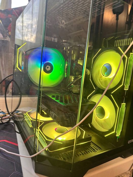 Компьютер с монитором и девайсами (3060ti , ryzen 5 5600x)