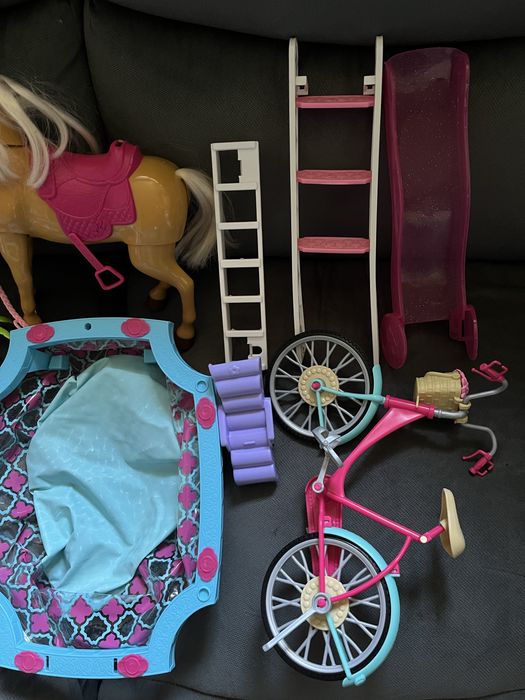Lalki barbie monster high basen konie rower
