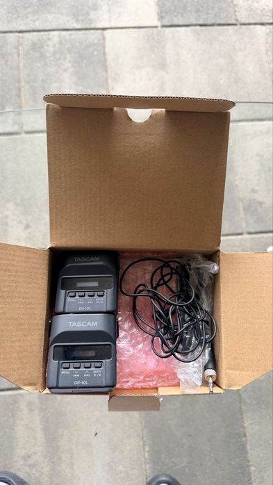 Продам 2 професійні аудіорекордери TASCAM DR-10L