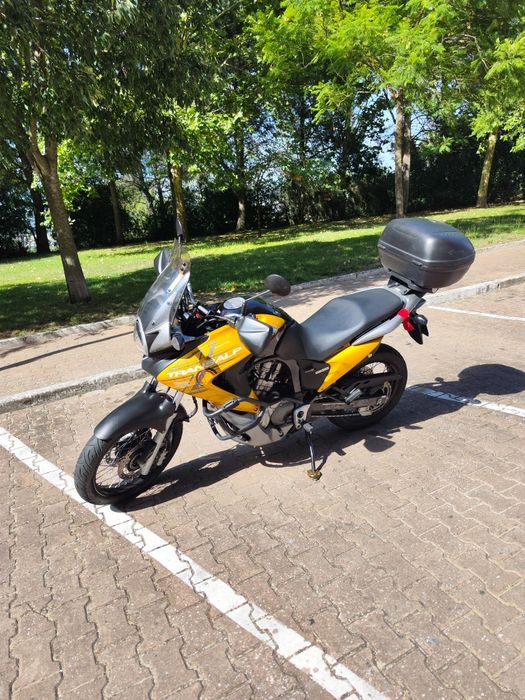Honda Transalp 2008