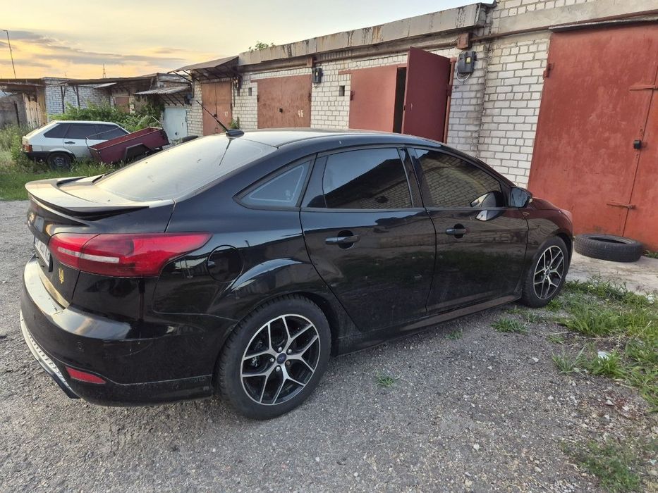 Ford Focus 3 2.0 2016 року