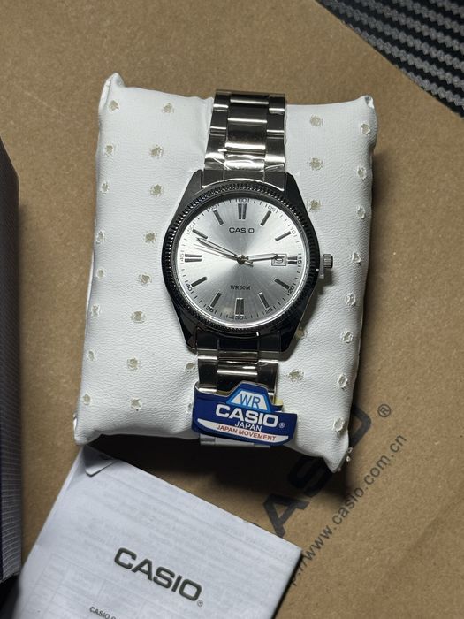 Годинник Casio MTP-1302 / Статусний вигляд / 7 кольорів / Повний комплект