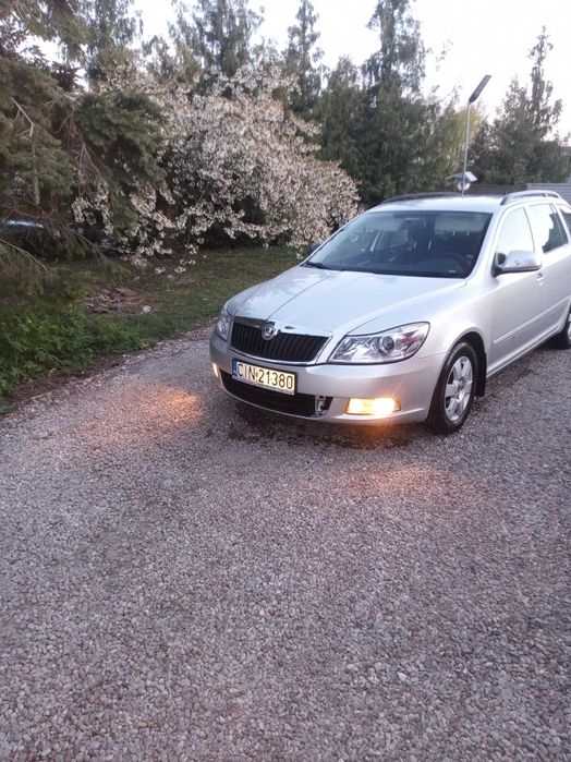 Skoda octavia  OC na rok 1.9 150 km doinwestowana