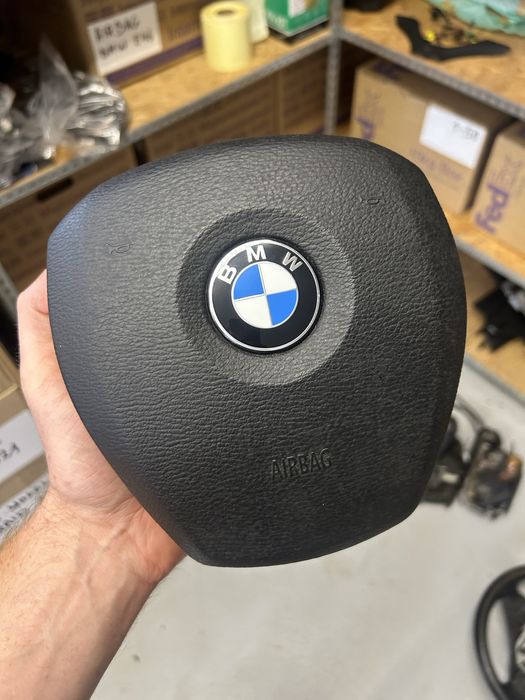 Poduszka airbag kierownicy bmw x5 e70 x6 e71 3.051.642 6.884.323