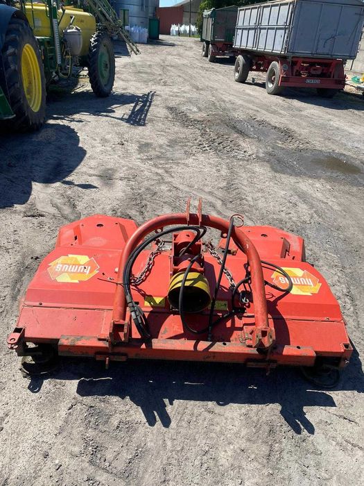 Mulczer - glebogryzarka (Bomet, Humus)