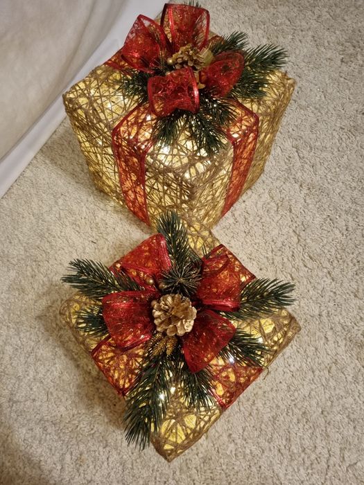 Новорічні прикраси