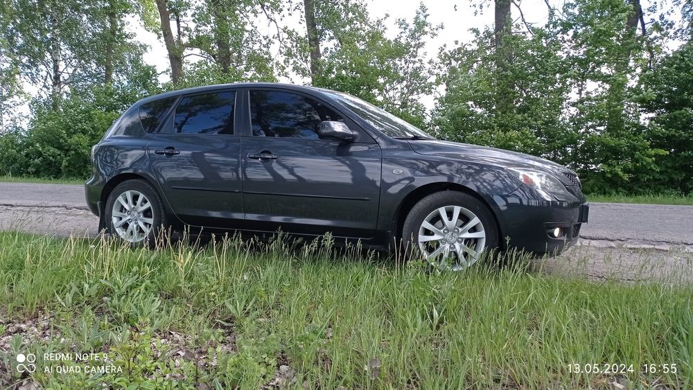 Продам автомобіль мазда 3