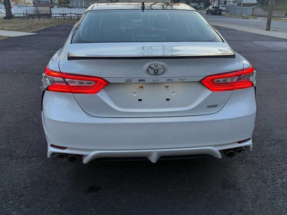 Toyota Camry XSE      2020