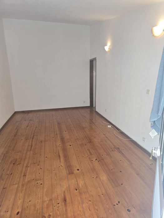 Casa térrea T1+1 Arcozelo