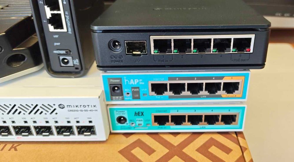 Mikrotik axS ac2 hex ac CRS310-1G-5S-4S LtAP LTE6 kit 3SIM: 3 499 грн ...
