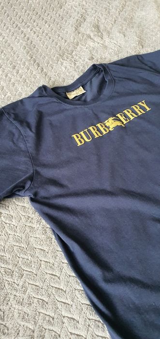 T-shirt burberry granatowy