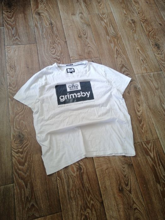 Футболка weekend offender