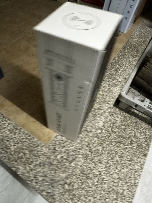 Torre tomadas e carregamento Whirless