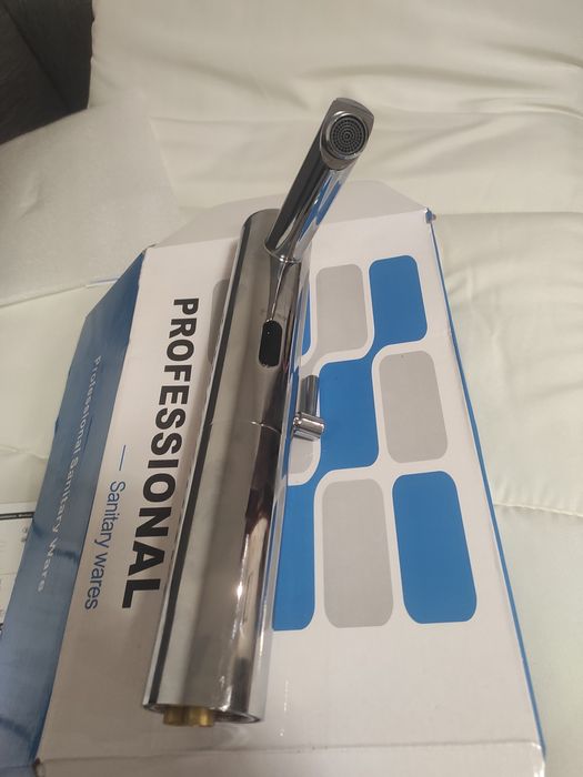 Armatura umywalkowa z automatycznym czujnikiem podczerwieni,