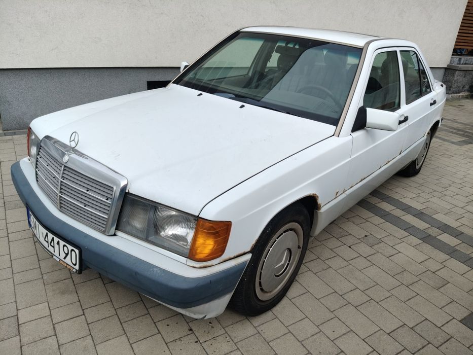 Mercedes-Benz Seria 190