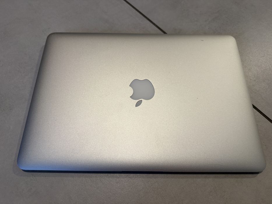 Apple Macbook Air 2017r 256gb!