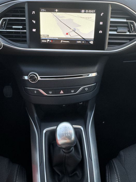 Peugeot 308 1.2 ALLURE