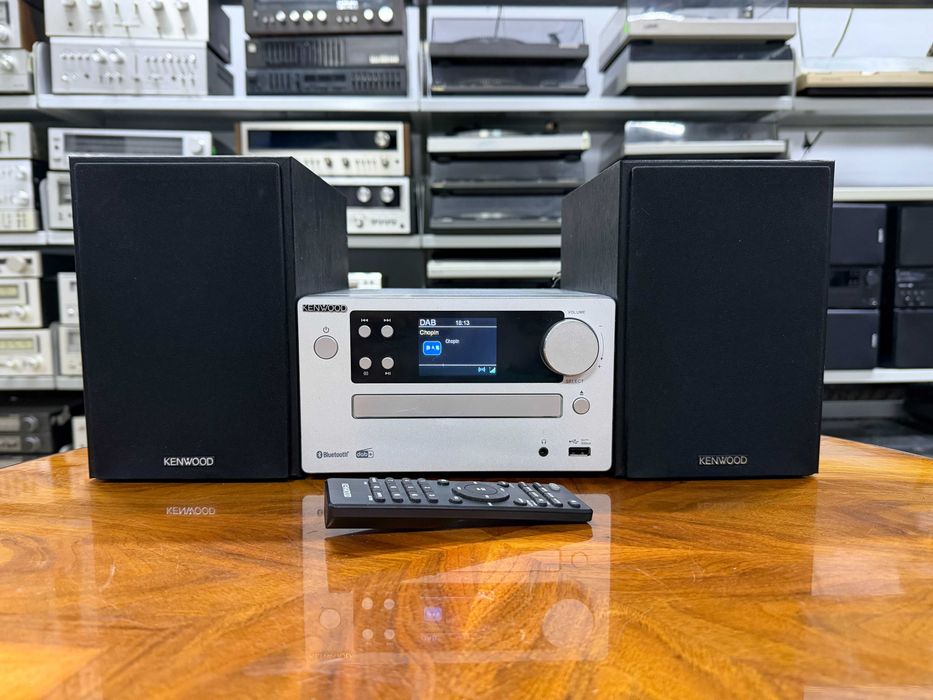 Wieża Kenwood M-725DAB-S (Bluetooth, AUX, CD, Radio, USB)  Audio Room