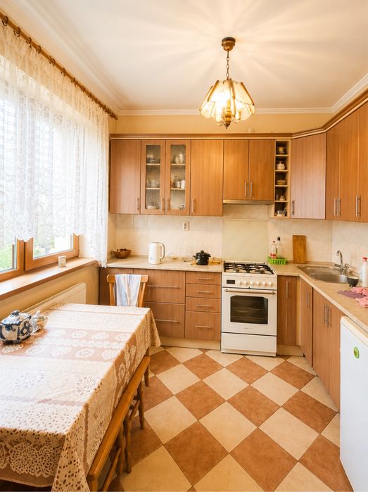 Продаж  окремого будинку біля Львова!