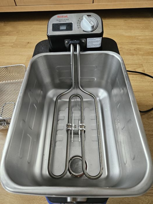 Frytownica TEFAL Oleoclean Pro FR8040
