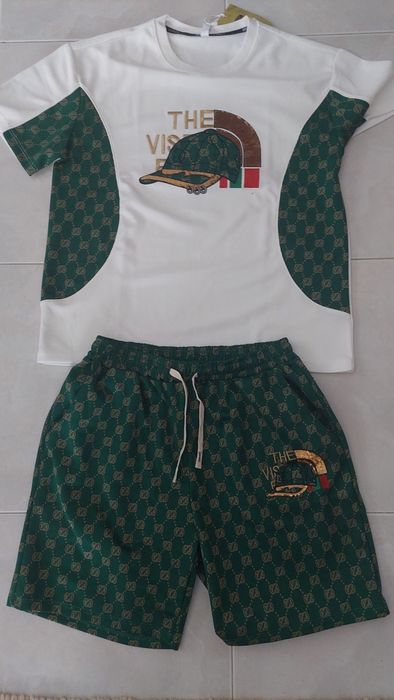 Conjunto novo camisola e calcoes