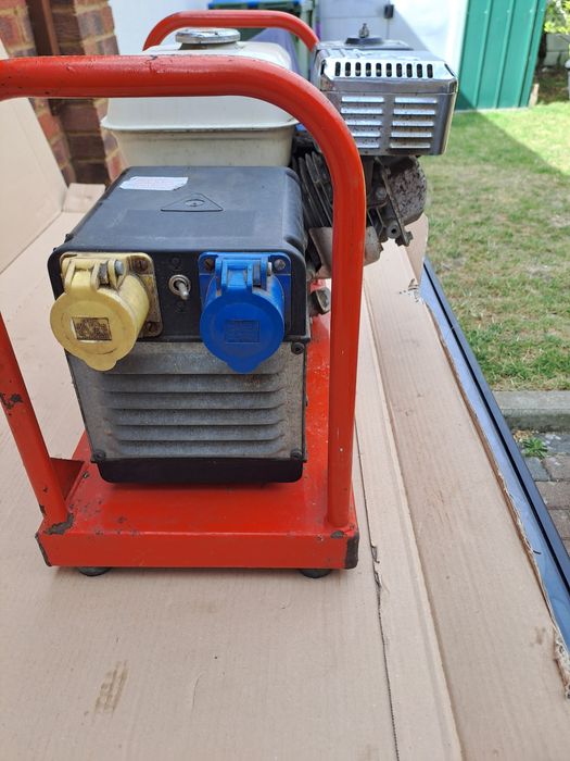 Agregat prądotwórczy 240v i 110v