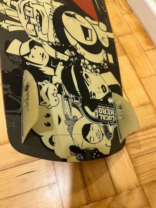 Prancha de Kitesurf Fanatic – Com Fixações para os Pés