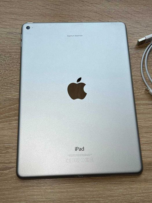 Оригинал Планшет Apple Ipad