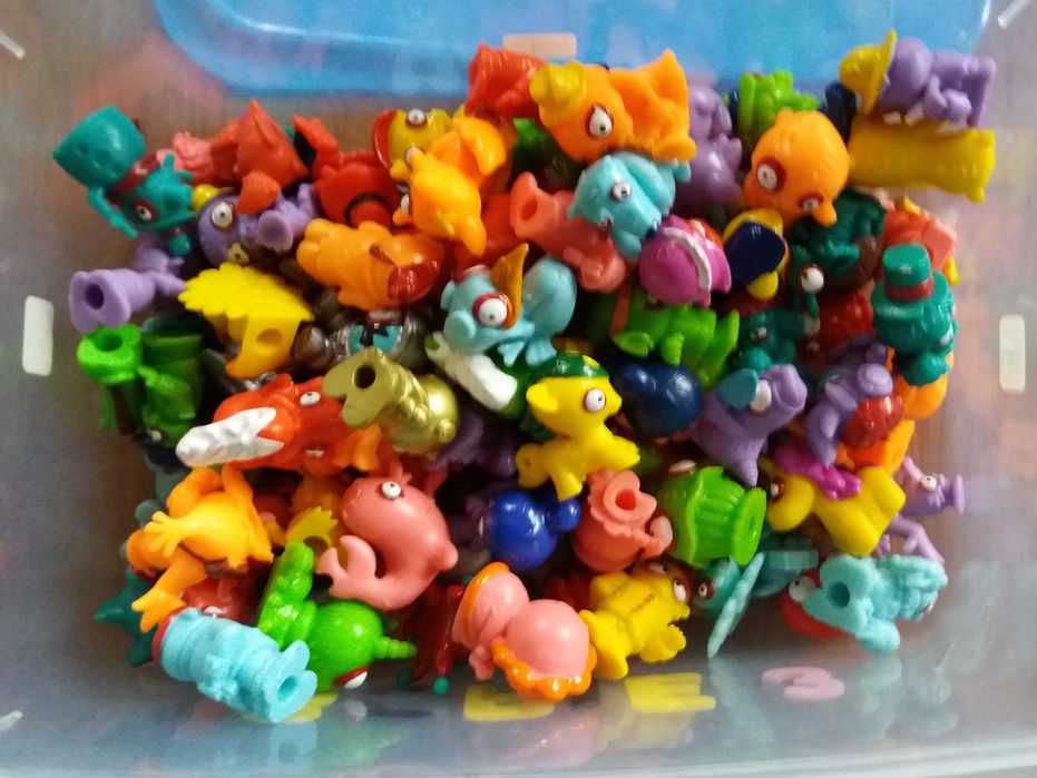 Novo preço-Zomlings-Serie-1/2/3/5/6 completas 50€ CADA