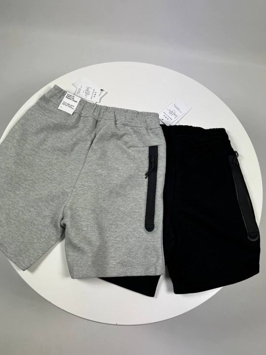 Шорти Nike Tech Fleece