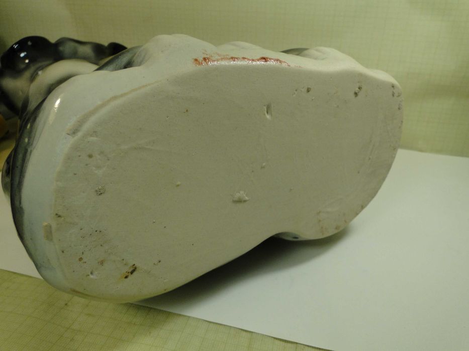 Статуэтка  Собаки