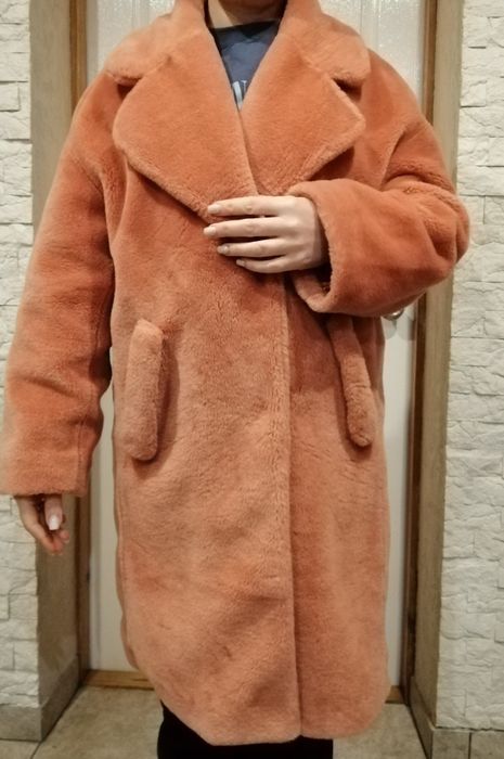 Шубка штучна, розмір S. Оверсайз