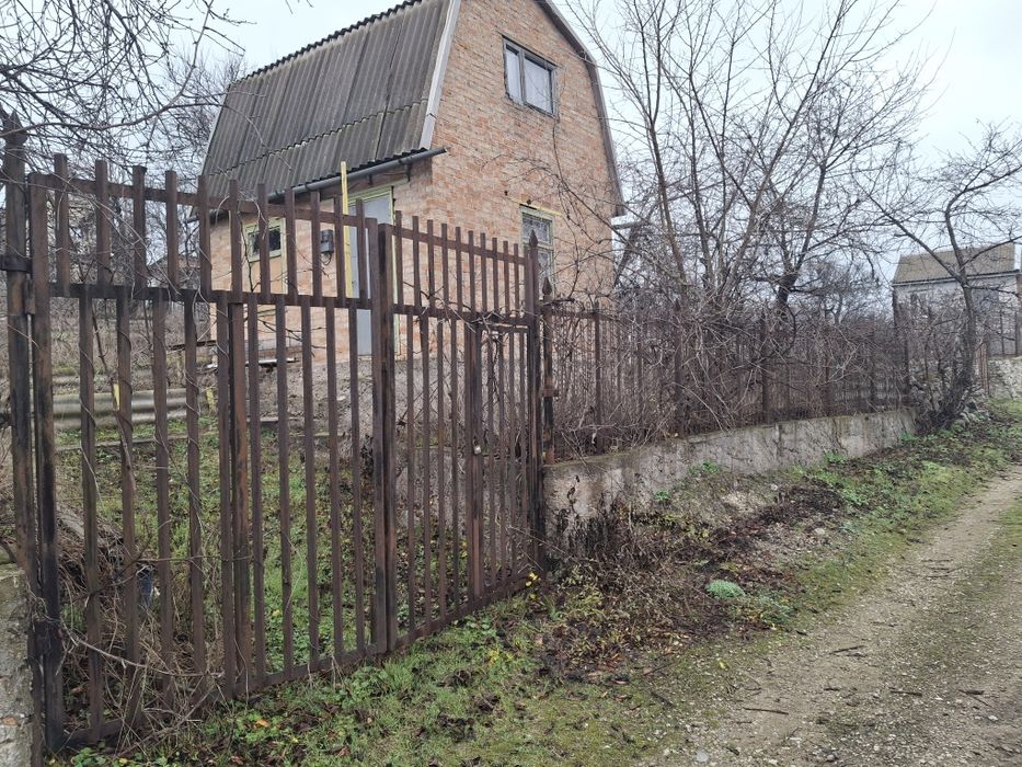 Продам дачу на Солнечном