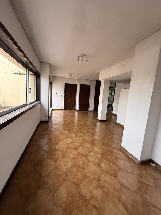 Apartamento t2 com terraco