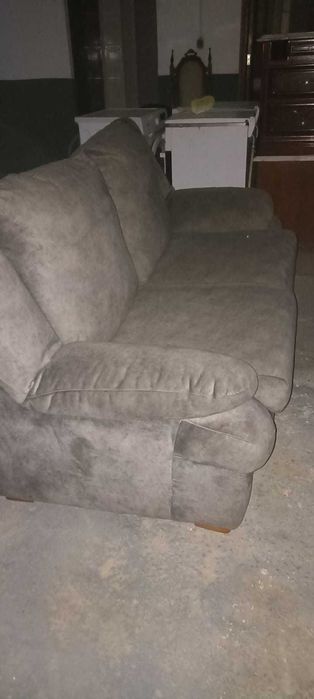 Sofá 2 lugares grande