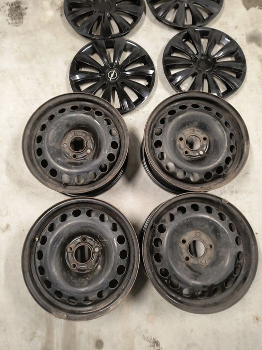 Felgi stalowe Opel 5x110 r16 + kołpaki