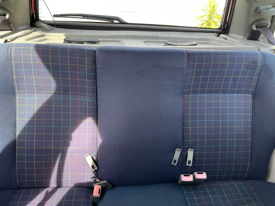 Fiat Punto 6 speed 1108 cc 54 cv gasolina 184000 km em ótimo estado