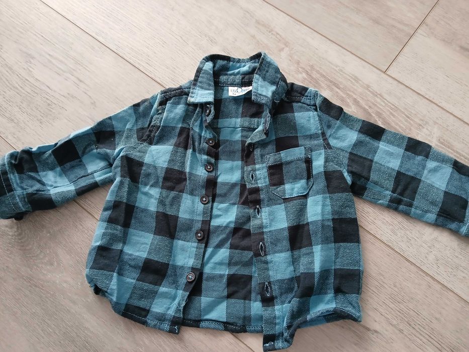 Koszula chłopięca w kratkę r.74