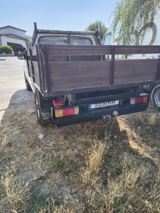 Mazda B 2500 — fotografia 3